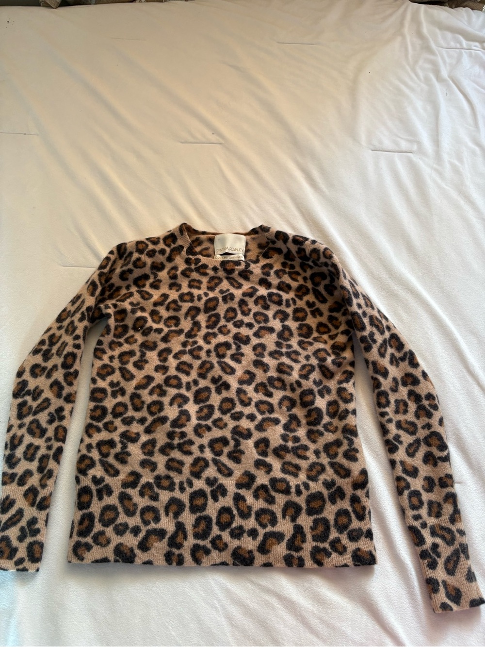 Cynthia Rowley Leopard Print Cashmere Crewneck - Brown & Black